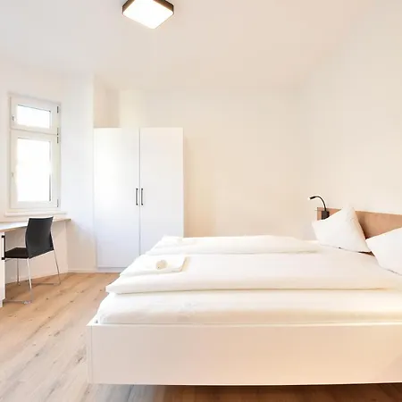 Aparthotel Myquartier *