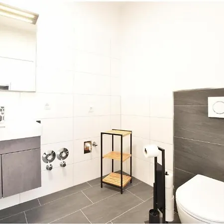 Myquartier Aparthotel *