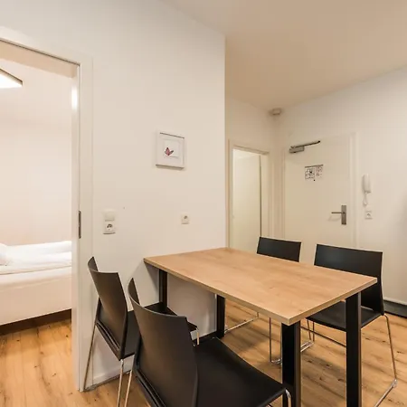 Myquartier Aparthotel