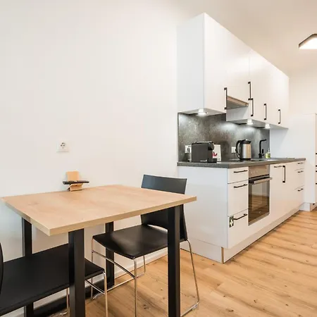 Myquartier Hotel apartamentowy *