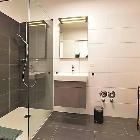 Hotel apartamentowy Myquartier Digital Self Check In 4*